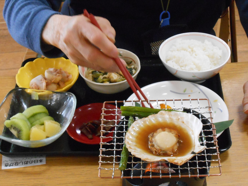 今週は網焼きをしました。（ｈ25.5.14.）